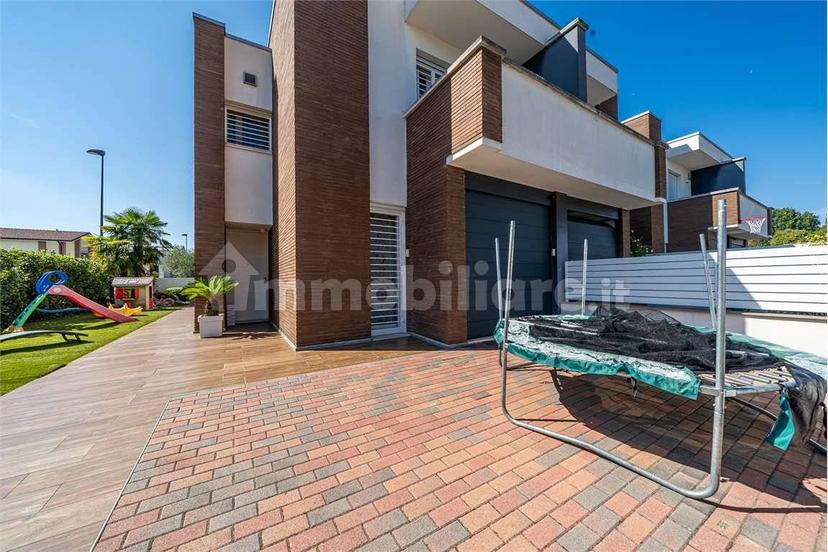 Villa a schiera via Elsa Morante , 13, Morbidina - Cuneo, Carpi — foto 35 di 46