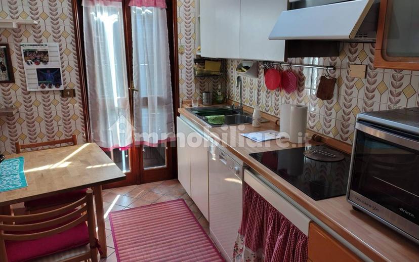 Trilocale via Roma 45, Castelnuovo Ne' Monti, Castelnovo Ne' Monti — foto 6 di 15