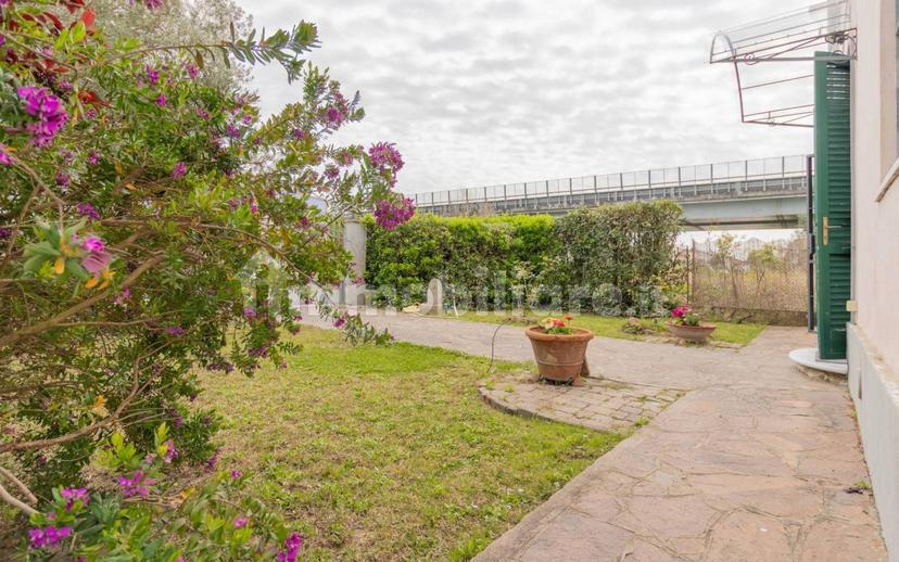 Villa unifamiliare via Livornese, La Vettola, Pisa — foto 32 di 55