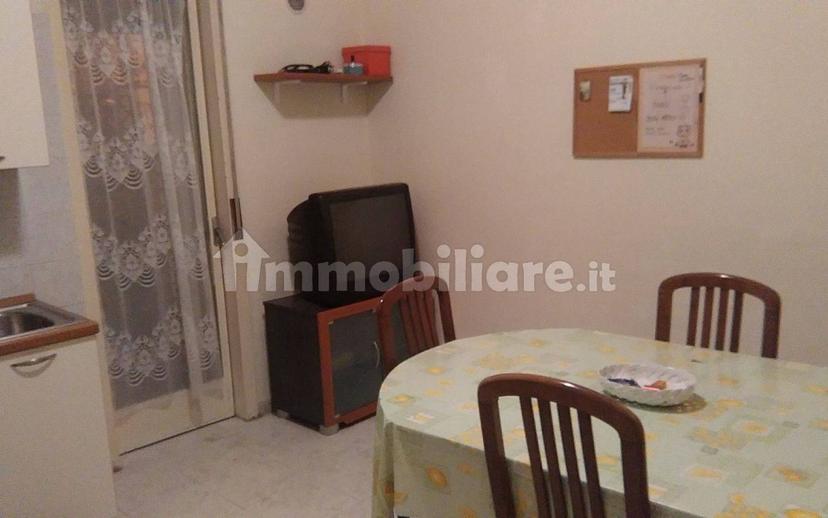 Stanza singola via Paolo Orsi 22, Gravina di Catania — foto 2 di 7