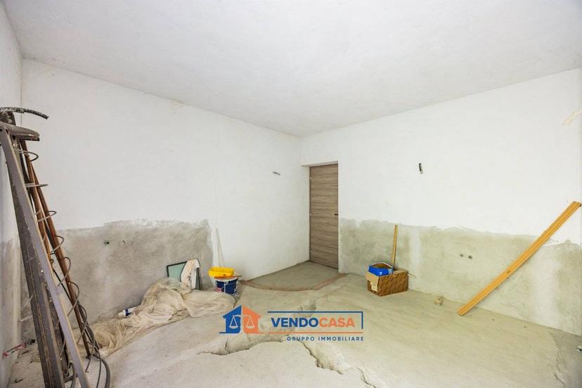 Cascina frazione Sessant, Serravalle, Asti — foto 17 di 31