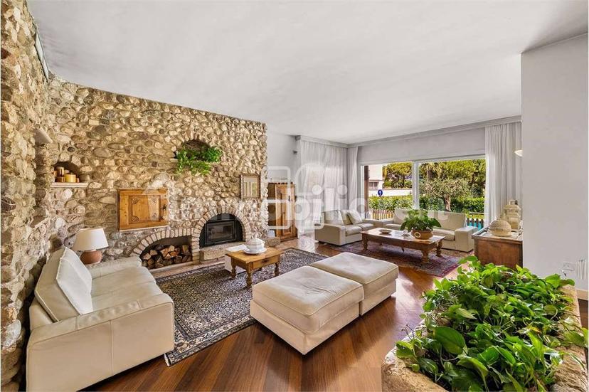 Villa unifamiliare via Marconi, Desenzano Centro, Desenzano del Garda — foto 18 di 46