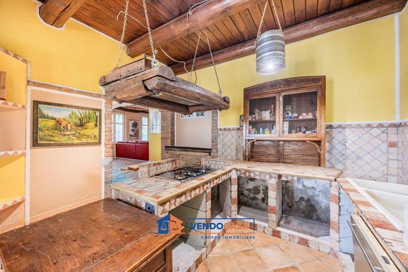 Cascina frazione Sessant, Serravalle, Asti — foto 26 di 31