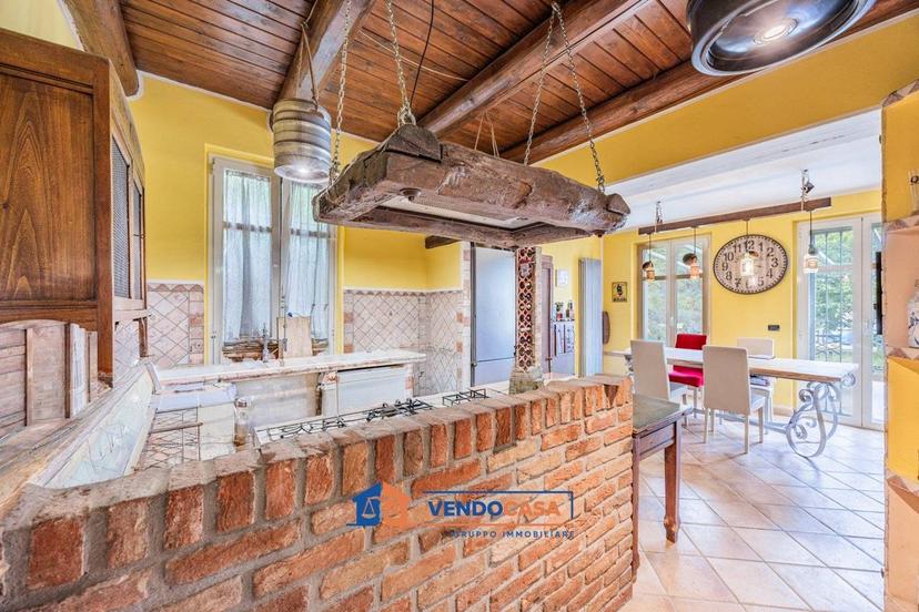 Cascina frazione Sessant, Serravalle, Asti — foto 27 di 31