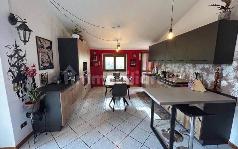 Villa bifamiliare via Martiri Ungheresi 16, Pontoglio — foto 2 di 18