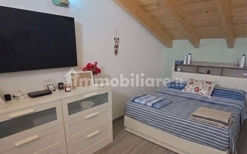 Villa unifamiliare via Canale , 10, Tre Ponti, Fondotoce, Verbania — foto 12 di 44