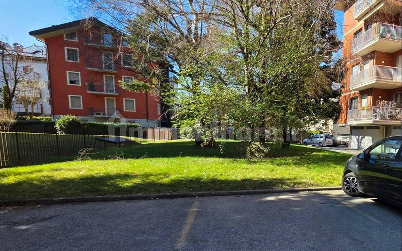 Appartamento via Paribelli 21, Centro, Sondrio — foto 12 di 20