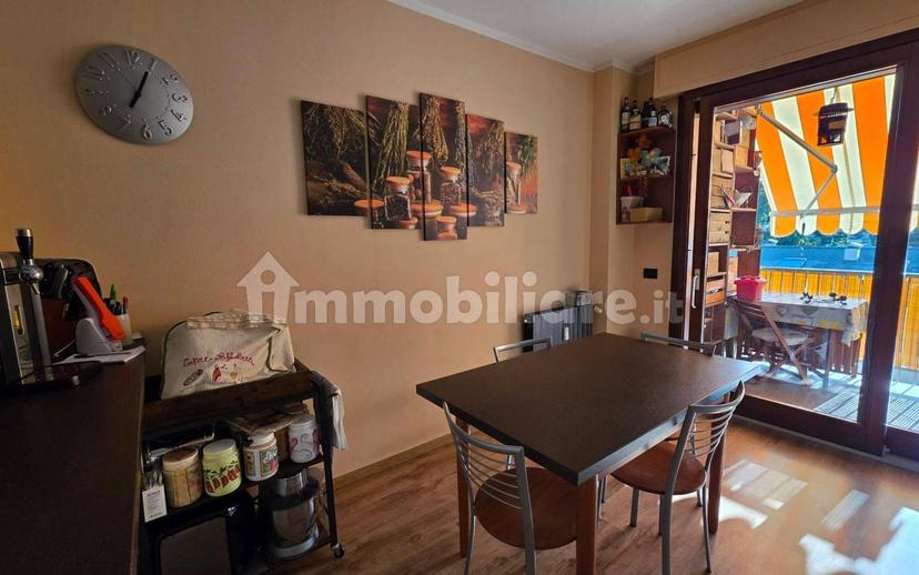 Appartamento via Paribelli 21, Centro, Sondrio — foto 6 di 20