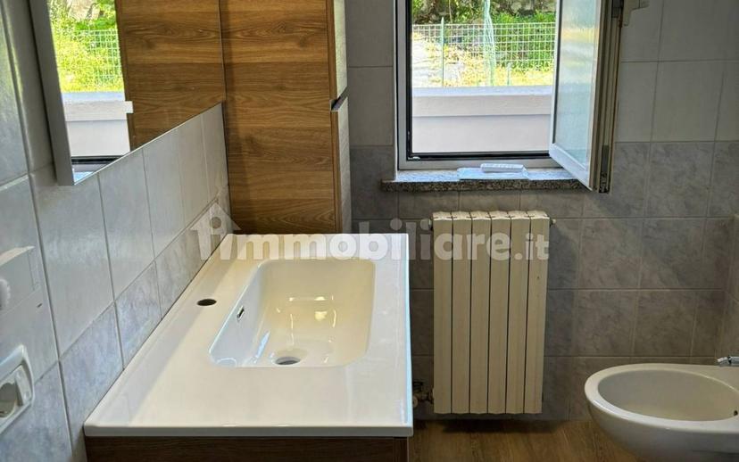Bilocale via Mantovana, Castelnuovo del Garda — foto 2 di 4