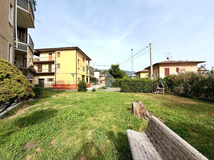 Trilocale via Giuseppe Mazzini, Centro, Concesio — foto 11 di 19