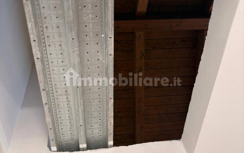Trilocale via Caresana Vecchia, Riccò del Golfo di Spezia — foto 2 di 12