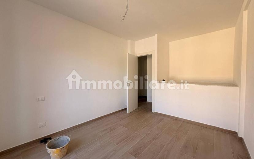 Quadrilocale via Caresana Vecchia, Riccò del Golfo di Spezia — foto 16 di 17