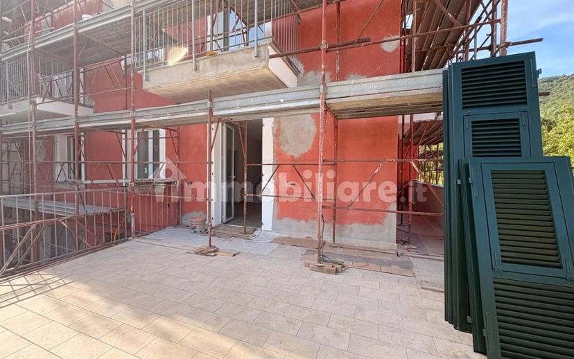 Quadrilocale via Caresana Vecchia, Riccò del Golfo di Spezia — foto 9 di 17