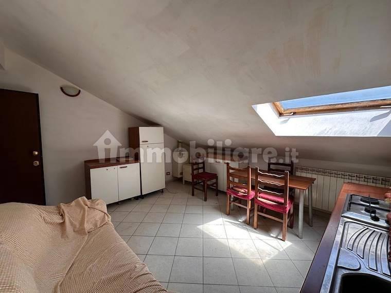 Trilocale via Enrico Palanza, Centro, Avezzano — foto 10 di 10