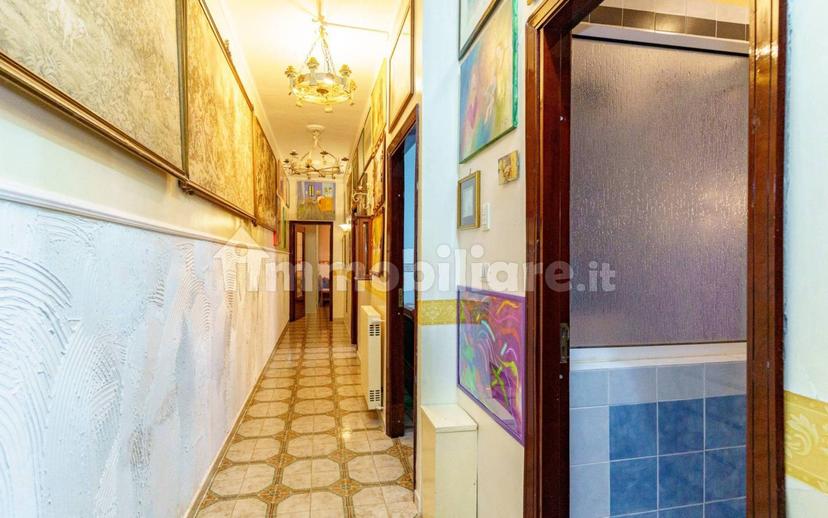 Trilocale via Giorgio Arcoleo, Centro, Gravina di Catania — foto 9 di 31