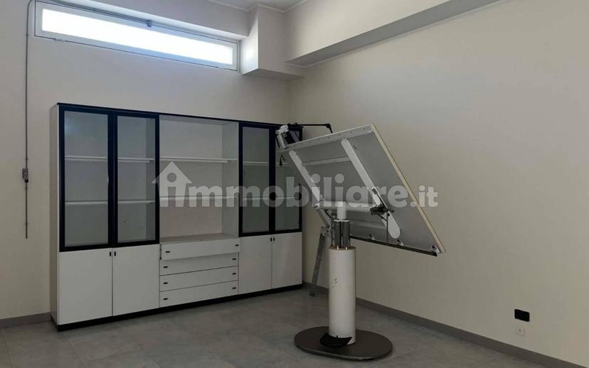 Quadrilocale via Giosuè Carducci 18, San Giorgio Ionico — foto 15 di 16