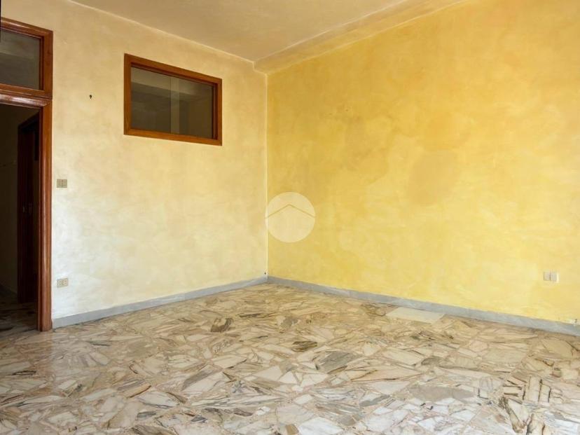 Quadrilocale corso Pietro Giannone, Centro, Monte Sant'Angelo — foto 13 di 15