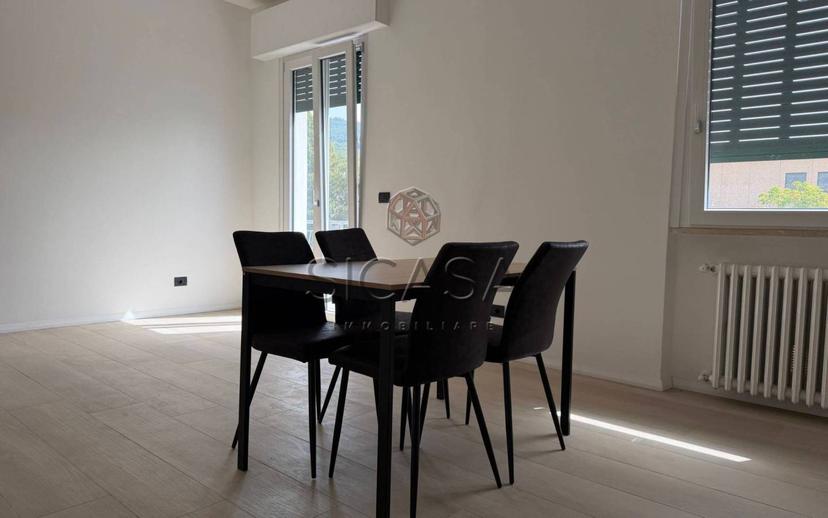 Trilocale ottimo stato, primo piano, Centro, Sansepolcro — foto 15 di 25