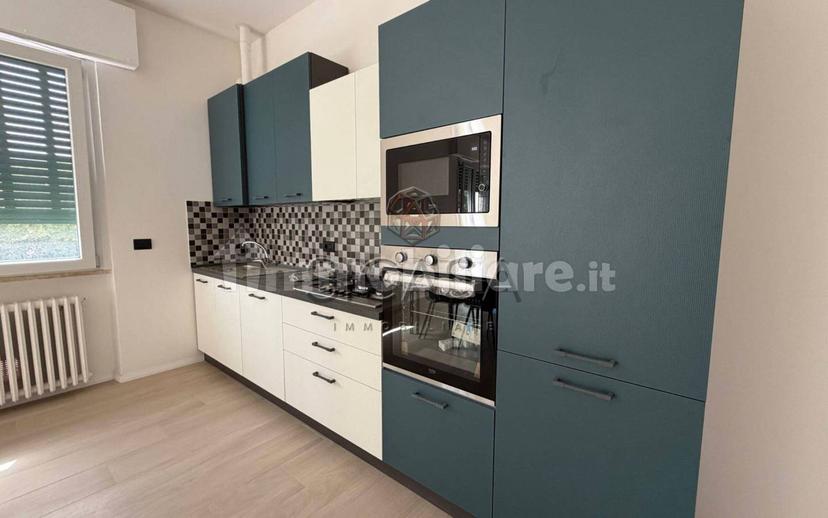 Trilocale ottimo stato, primo piano, Centro, Sansepolcro — foto 12 di 25