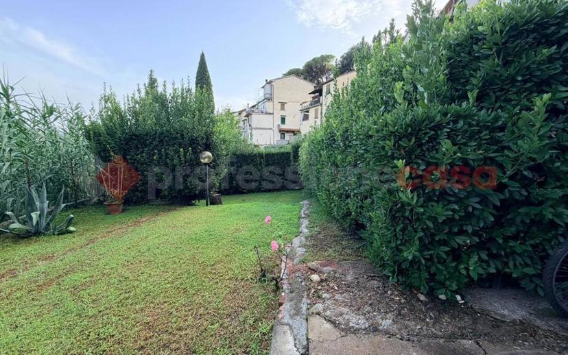 Terratetto unifamiliare via Vittorio Veneto, Comeana, Carmignano — foto 19 di 41