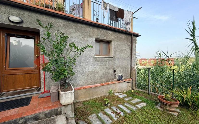 Terratetto unifamiliare via Vittorio Veneto, Comeana, Carmignano — foto 12 di 41