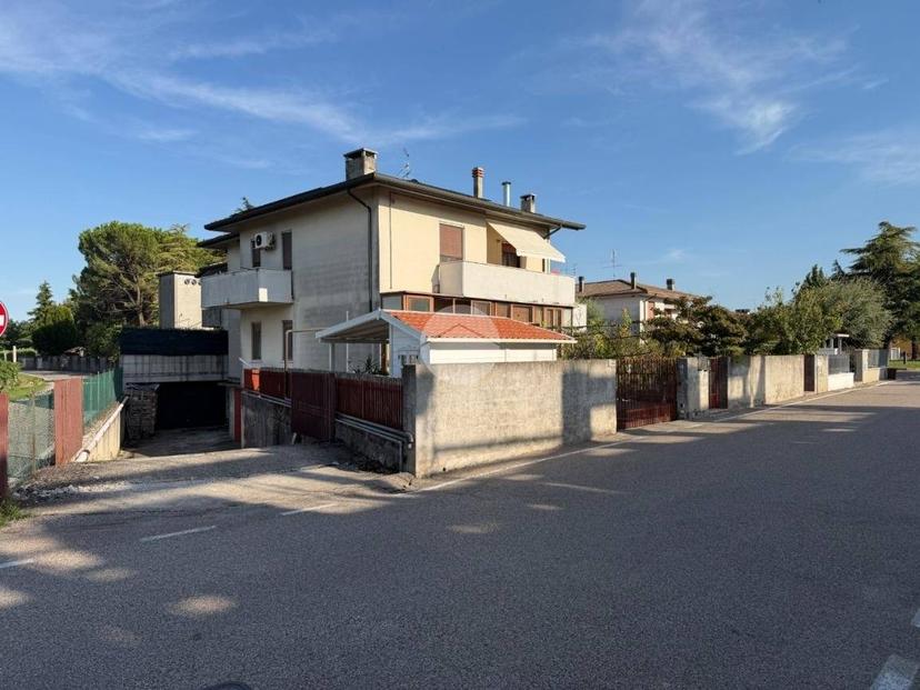 Trilocale via Caduti Sul Lavoro 42, Centro, San Bonifacio — foto 16 di 20