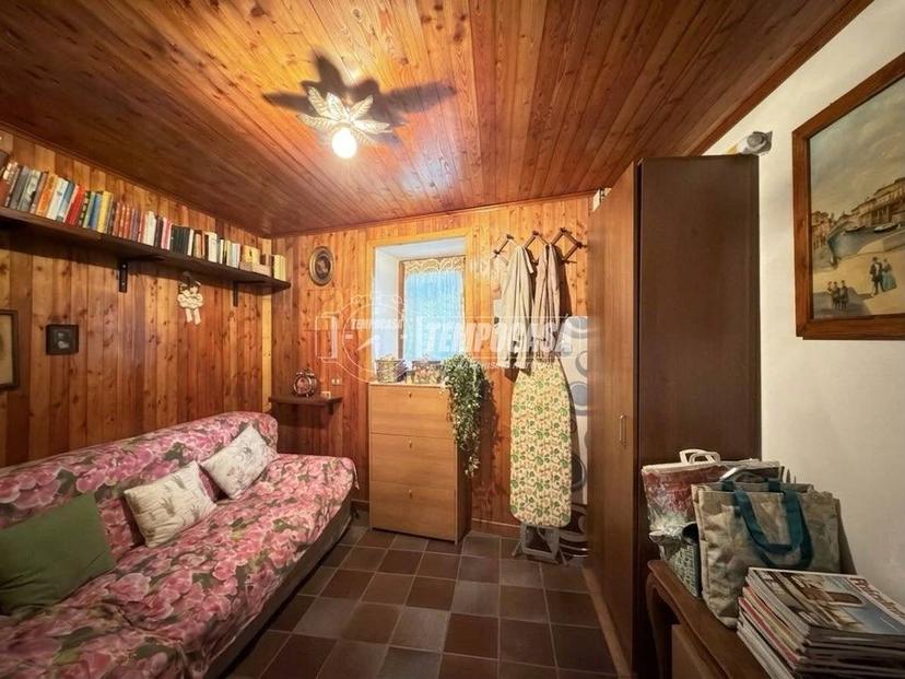 Villa unifamiliare via Calchere, Centro, Tavernola Bergamasca — foto 17 di 31