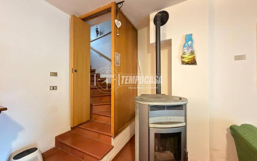 Villa unifamiliare via Calchere, Centro, Tavernola Bergamasca — foto 28 di 31