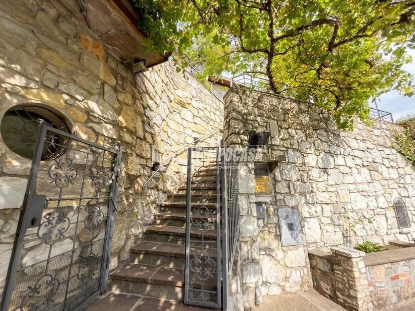 Villa unifamiliare via Calchere, Centro, Tavernola Bergamasca — foto 8 di 31