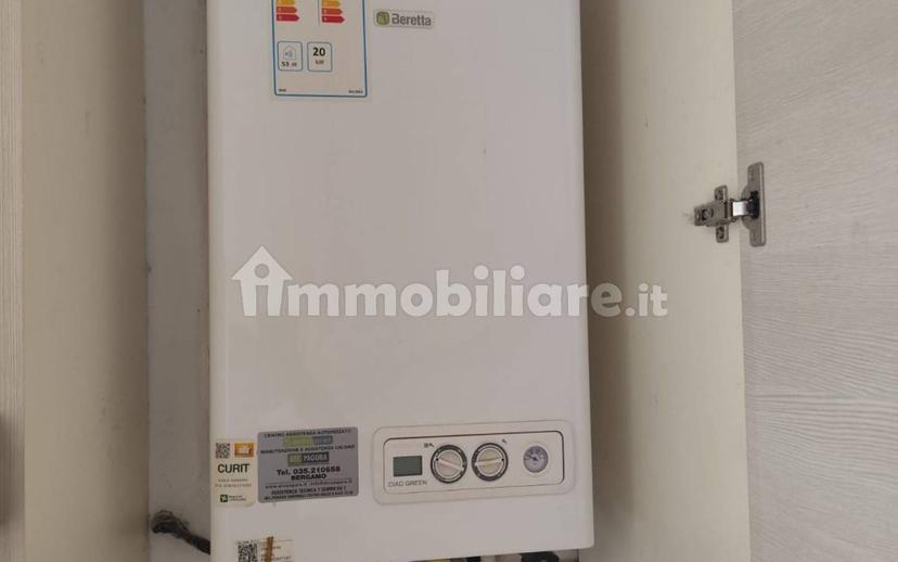 Bilocale piazza Conciliazione, Centro, Treviolo — foto 4 di 12