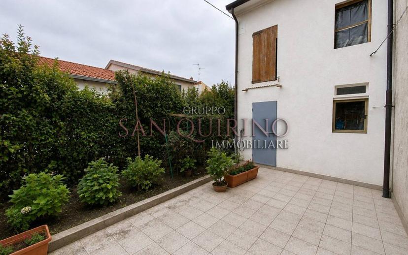 Villa unifamiliare via ugo roncada 5, Centro, San Giacomo delle Segnate — foto 4 di 18