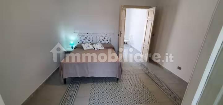 Bilocale via Duca della Vittoria 29, Locri — foto 9 di 12