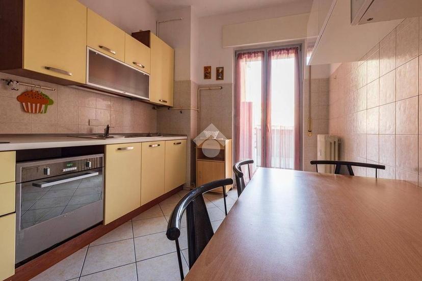 Bilocale via Nizzolina 7, Castellanza — foto 10 di 21
