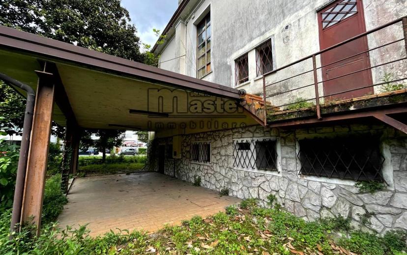 Villa unifamiliare, da ristrutturare, 500 m², Centro, Mogliano Veneto — foto 20 di 31
