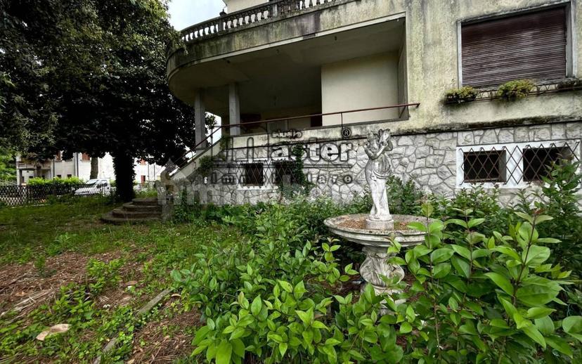 Villa unifamiliare, da ristrutturare, 500 m², Centro, Mogliano Veneto — foto 14 di 31