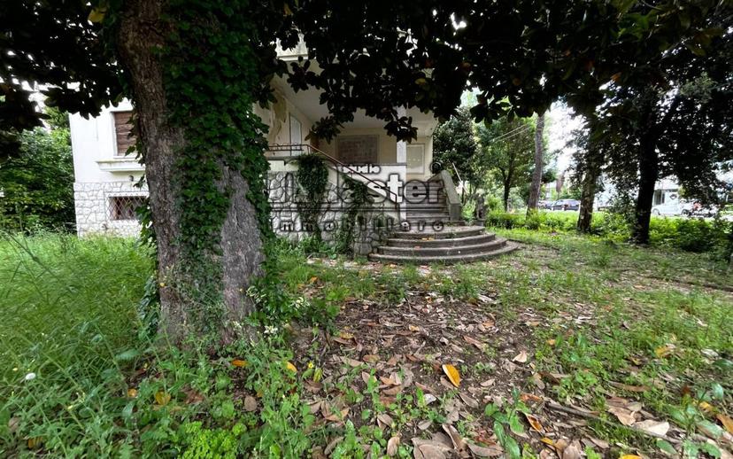 Villa unifamiliare, da ristrutturare, 500 m², Centro, Mogliano Veneto — foto 29 di 31