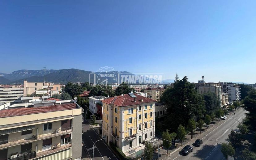 Attico viale Venezia 22, Centro, Bassano del Grappa — foto 25 di 32