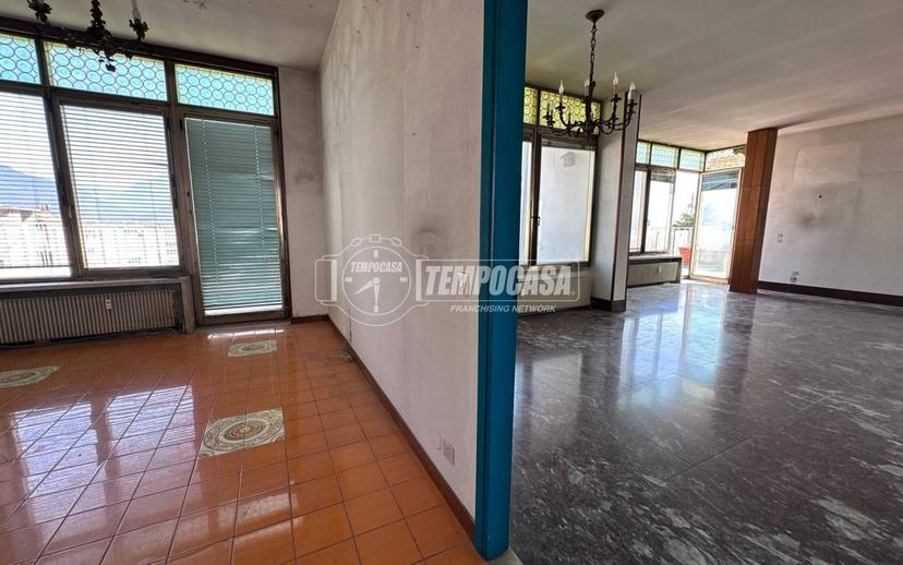 Attico viale Venezia 22, Centro, Bassano del Grappa — foto 23 di 32