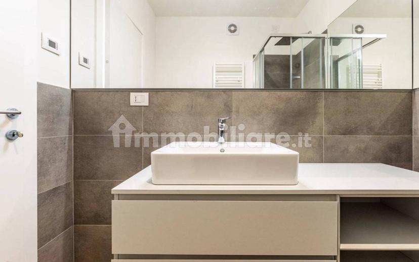 Bilocale via Popoli Uniti, 11, Rovereto, Milano — foto 15 di 32