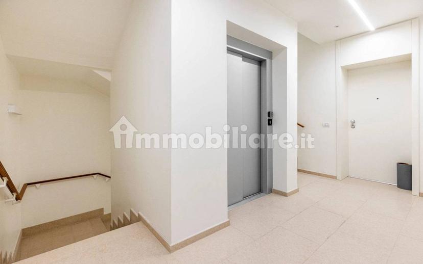 Bilocale via Popoli Uniti, 11, Rovereto, Milano — foto 25 di 32