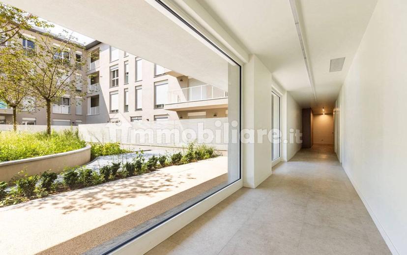 Bilocale via Popoli Uniti, 11, Rovereto, Milano — foto 10 di 32