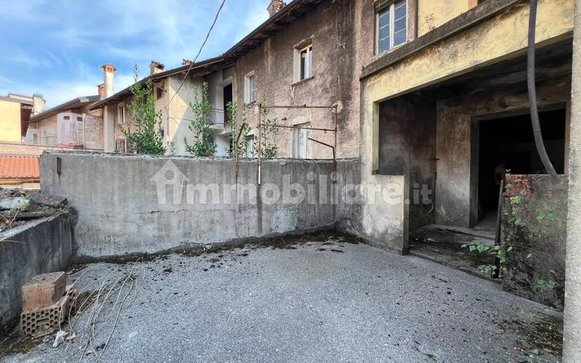 Appartamento via Giuseppe Mazzini, Centro, Albino — foto 12 di 18