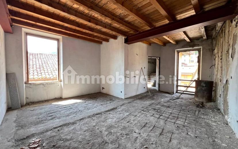 Appartamento via Giuseppe Mazzini, Centro, Albino — foto 16 di 18