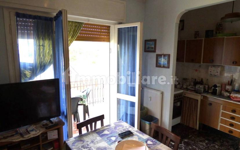 Bilocale via Ca' Rossa 52, Centro, Diano Marina — foto 11 di 11