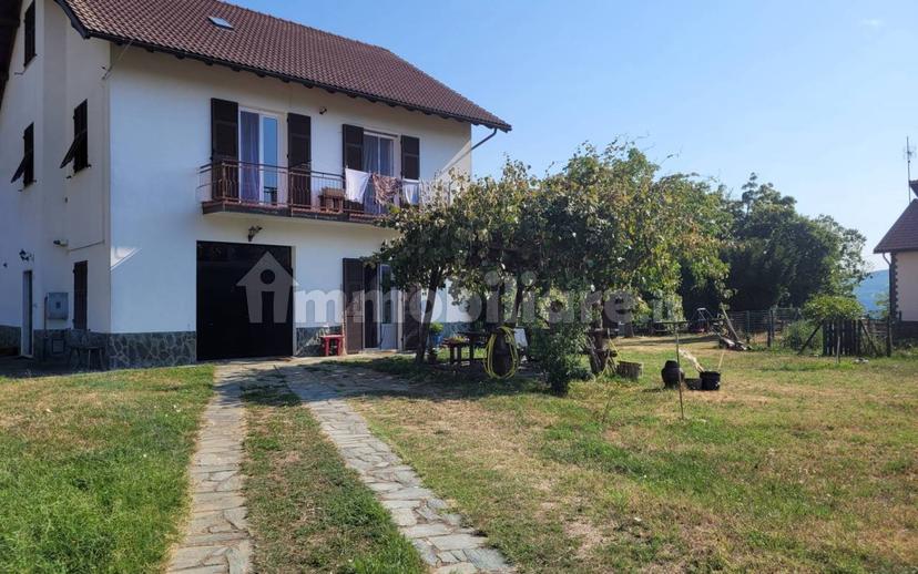 Villa unifamiliare via Savona 41, Monta, Urbe