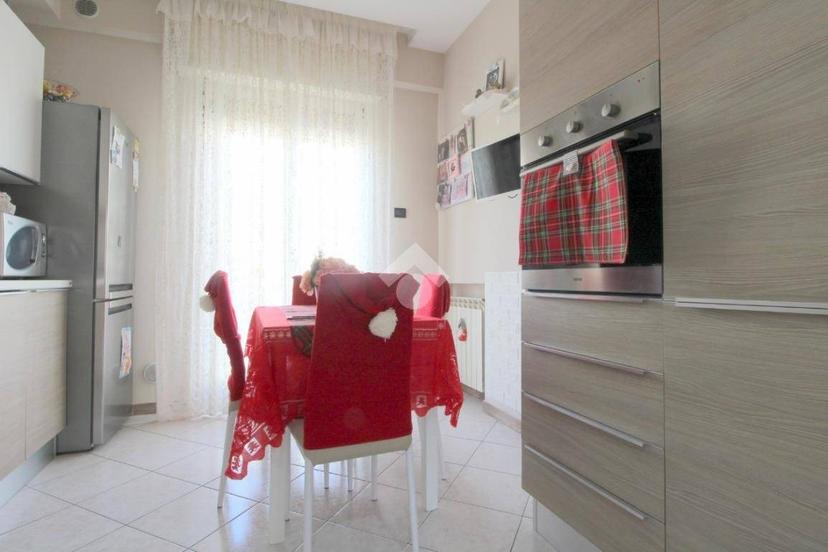 Trilocale via Raffaele Paolillo 17, Centro, Lucera — foto 3 di 18