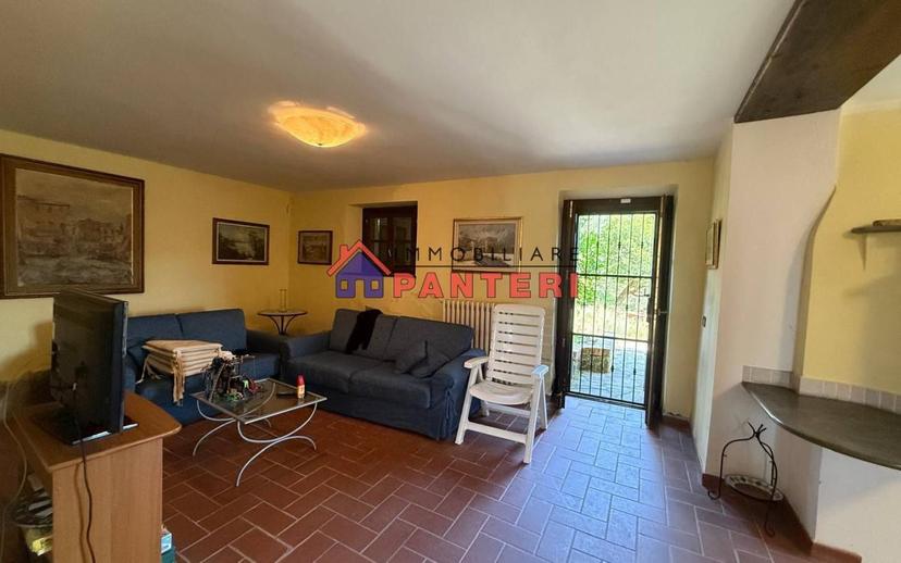 Casa colonica via del Monte Est, Collodi, Ponte all'Abate, Monte a Pescia, Pescia — foto 25 di 34