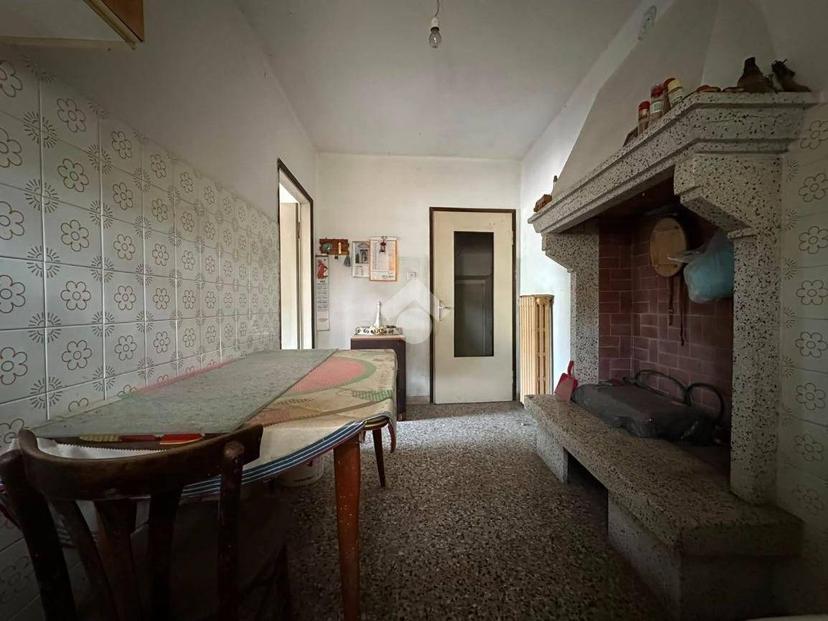 Casa colonica via dei Bandi 27, Centro, Tregnago