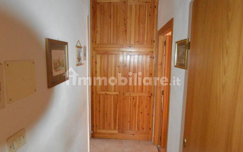 Appartamento da ristrutturare, secondo piano, Poggio San Marcello — foto 7 di 13