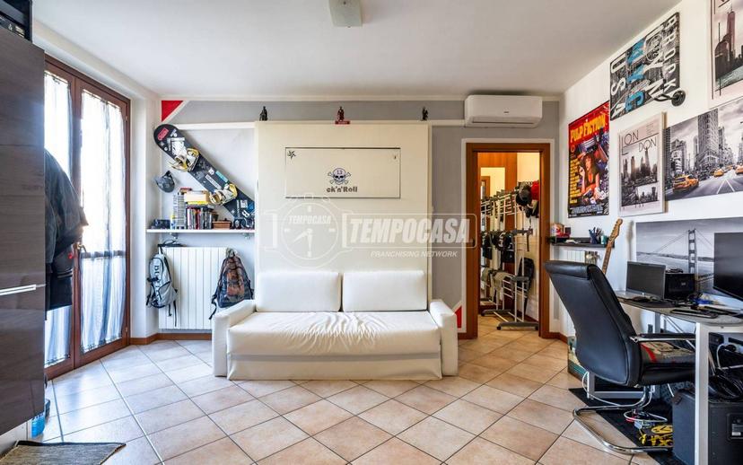 Monolocale via Caduti di Nassiriya, Centro, Caronno Pertusella — foto 14 di 15